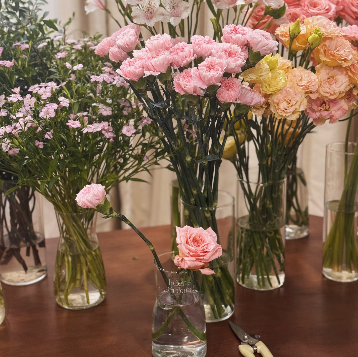 Fresh flower or Preserved Floral Workshop in Singapore this Mother's Day