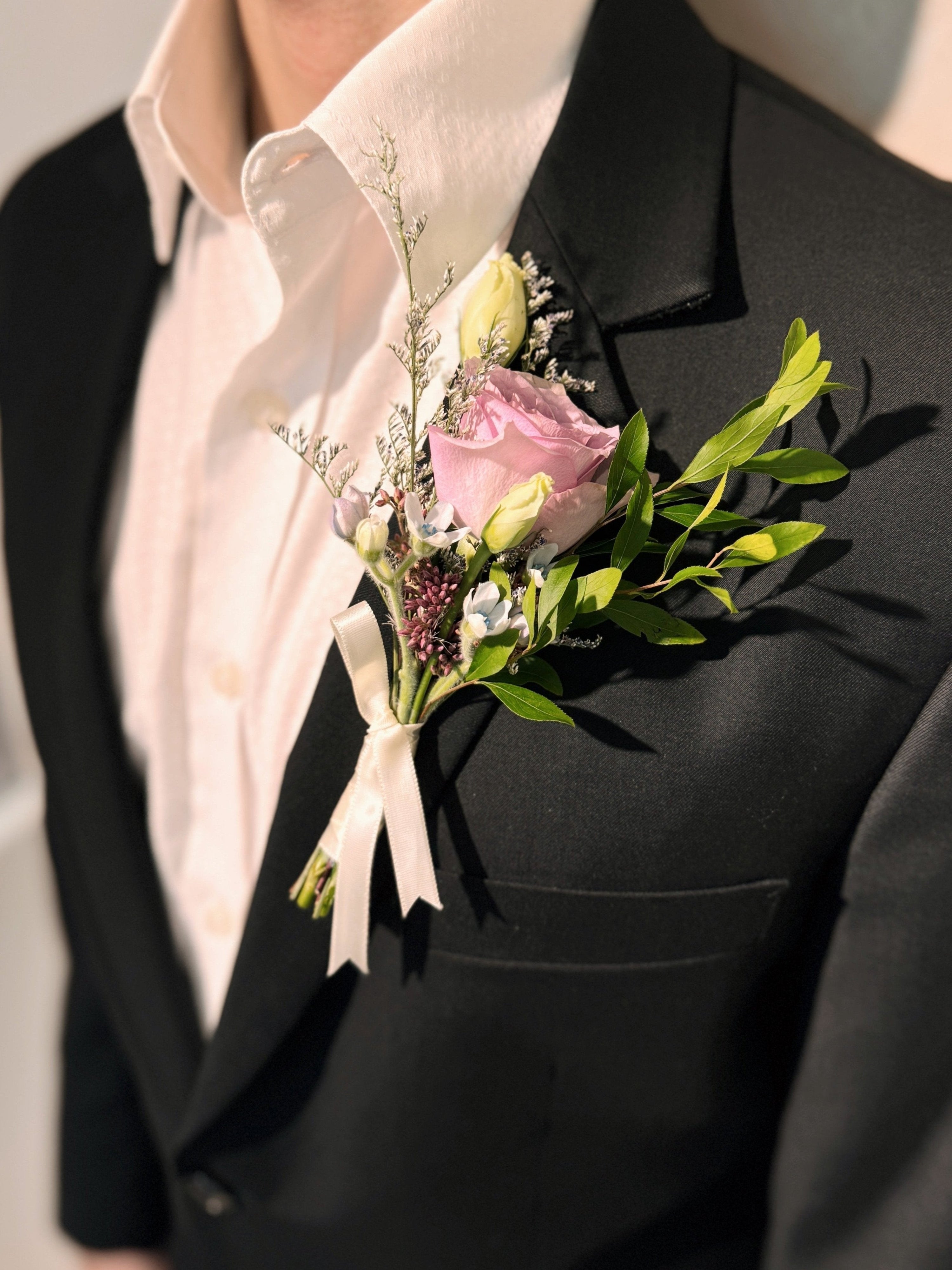 Groom's boutonnière or VIP (parents) and groomsmen flowers, customised for your wedding event, crafted by Eden's Ground.