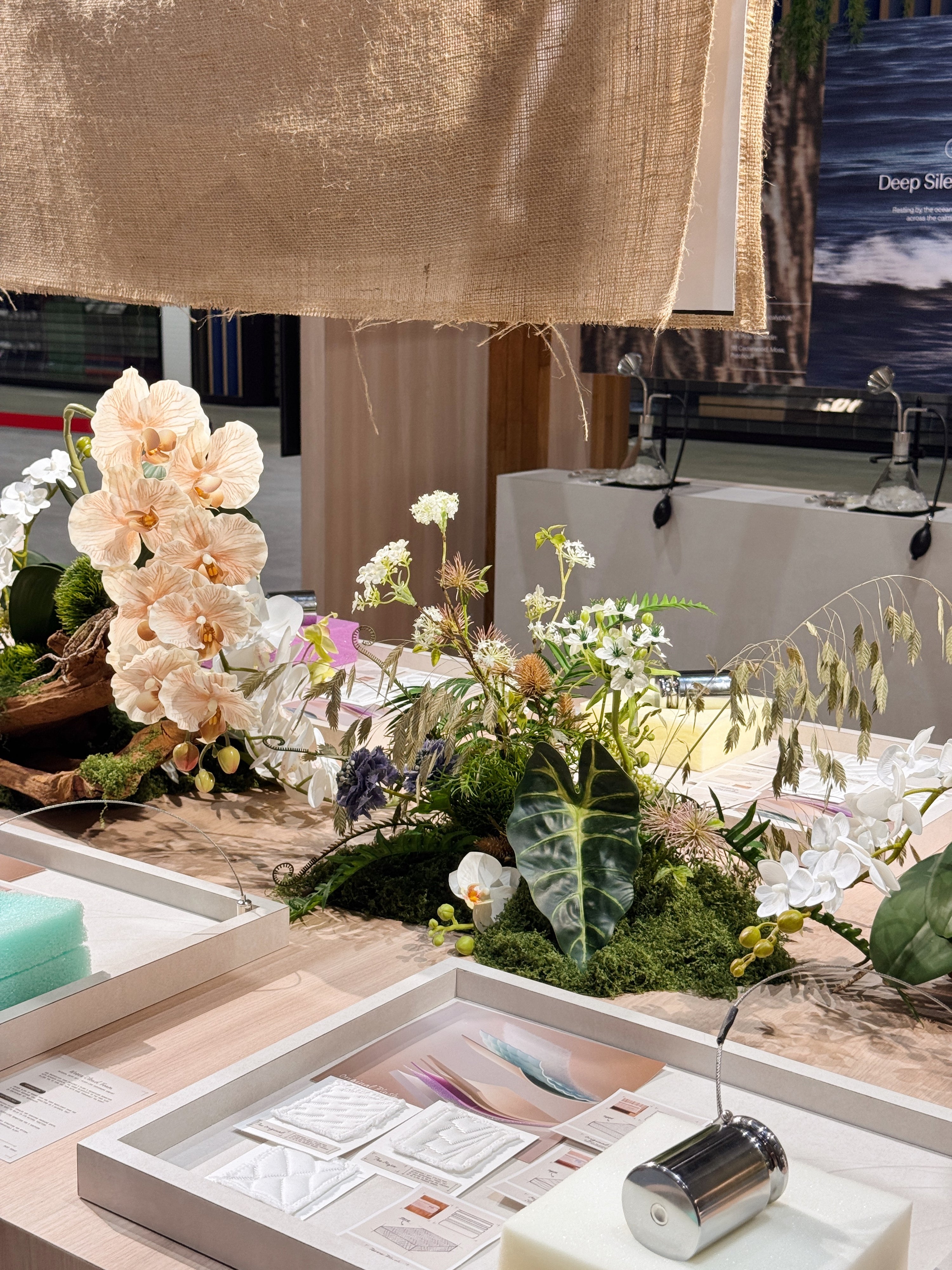Luxurious and elegant B2B venue styling with bespoke floral setups for launch events, retail pop-ups, and corporate gatherings. Flower décor tailored for brand activations and high-end retail experiences by Eden's Ground, floral design studio in Singapore.