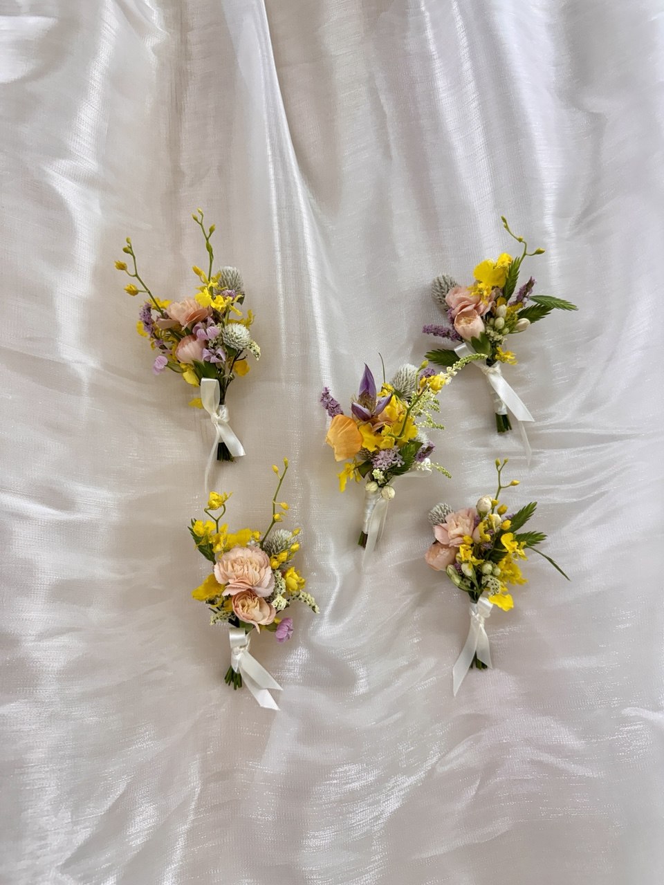 Groom's boutonnière or VIP (parents) and groomsmen flowers and corsages, customised for your wedding event, crafted by Eden's Ground.