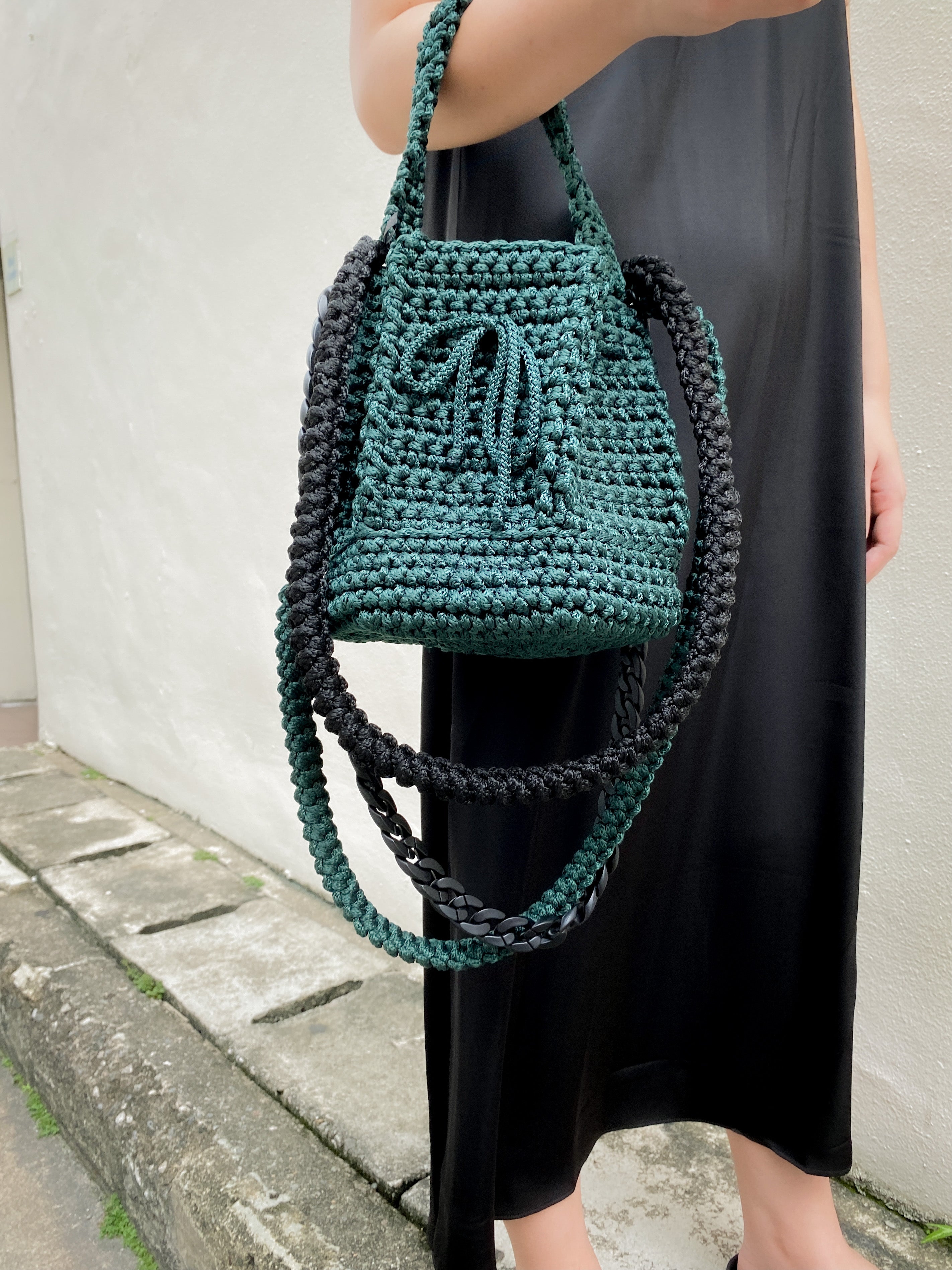 Crochet Bucket Bag in Forest