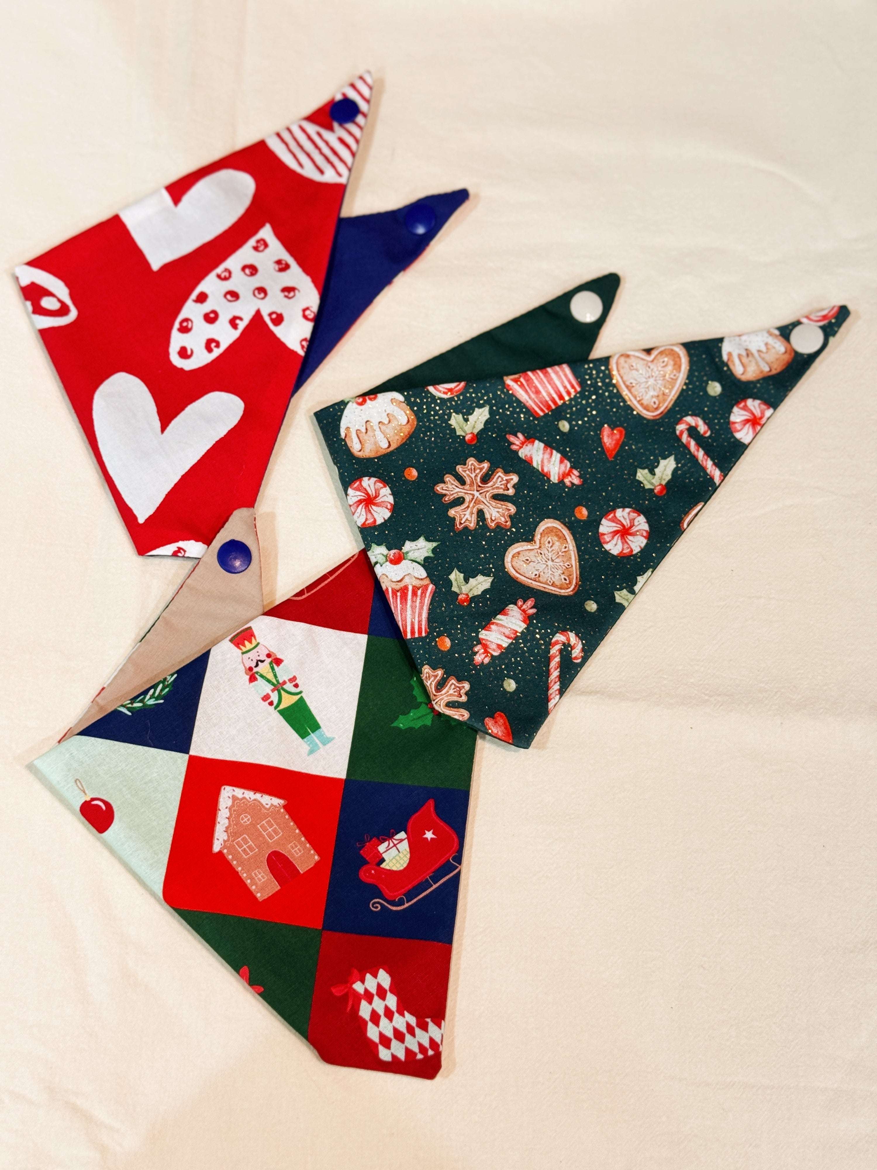 Handmade in Singapore, cats and dogs pet bandana for Christmas, by Glisten Couture.