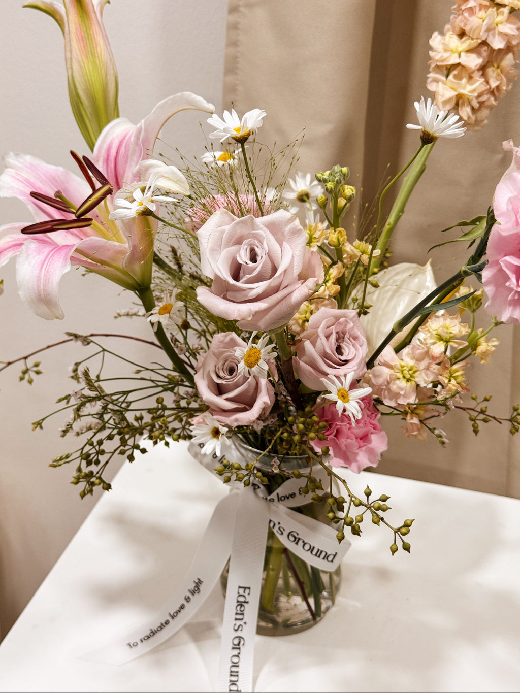 Enjoy the beauty of seasonal blooms delivered to your doorstep with Eden’s Ground fresh flower subscription. Either DIY or ready to enjoy, these thoughtfully curated arrangements, designed to brighten your space and bring a touch of nature into your everyday.