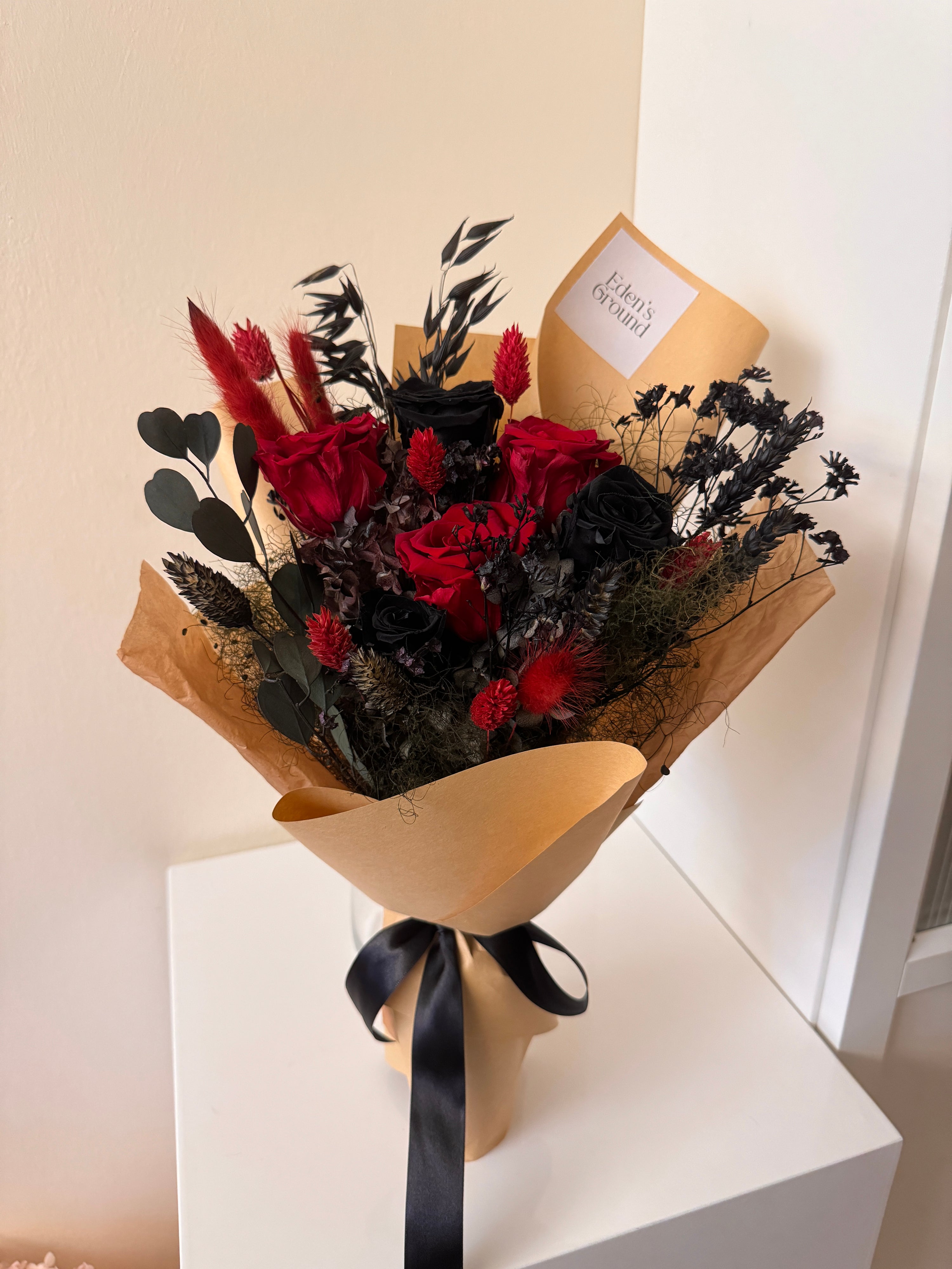 Bespoke Floral Arrangement — Dried and Preserved Flower