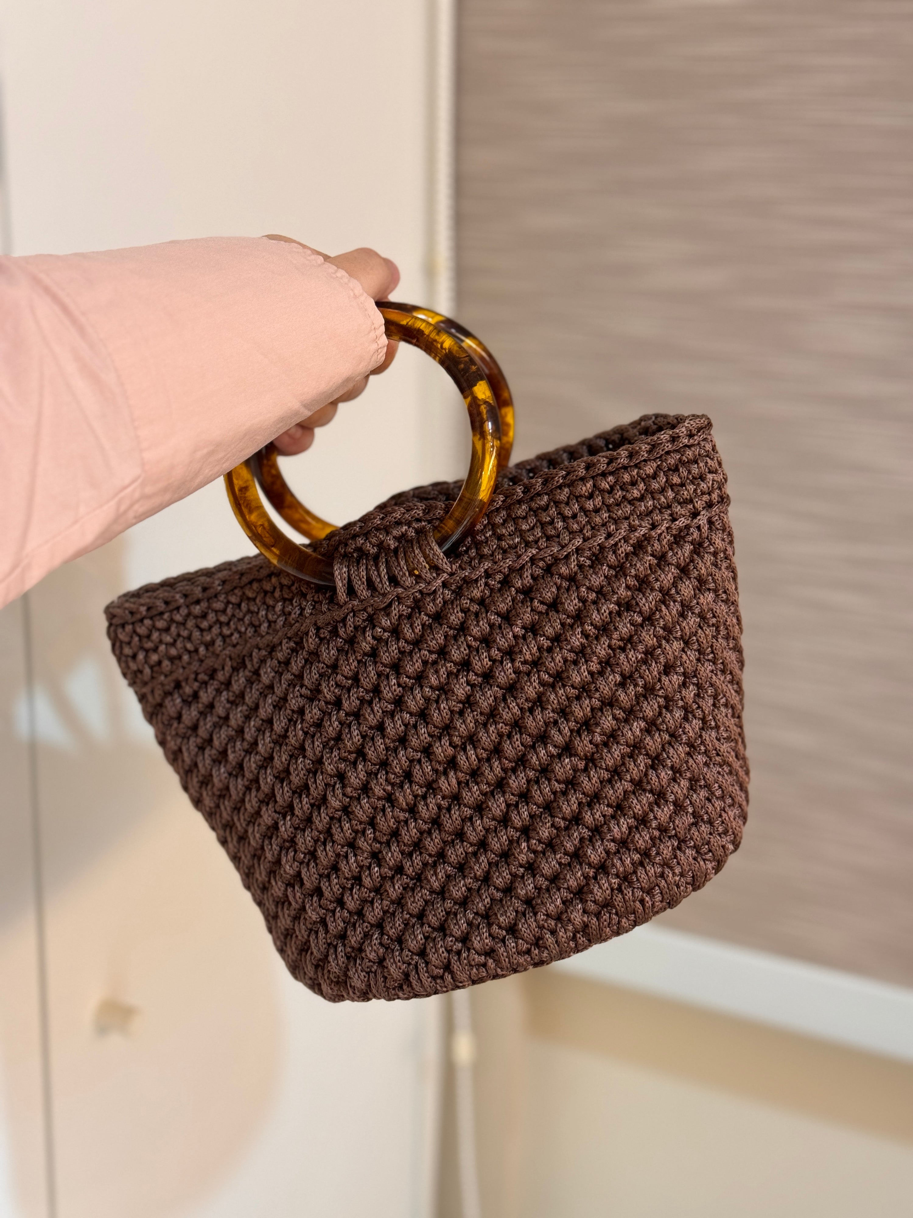 Crochet Mini Basket Bag in Brown