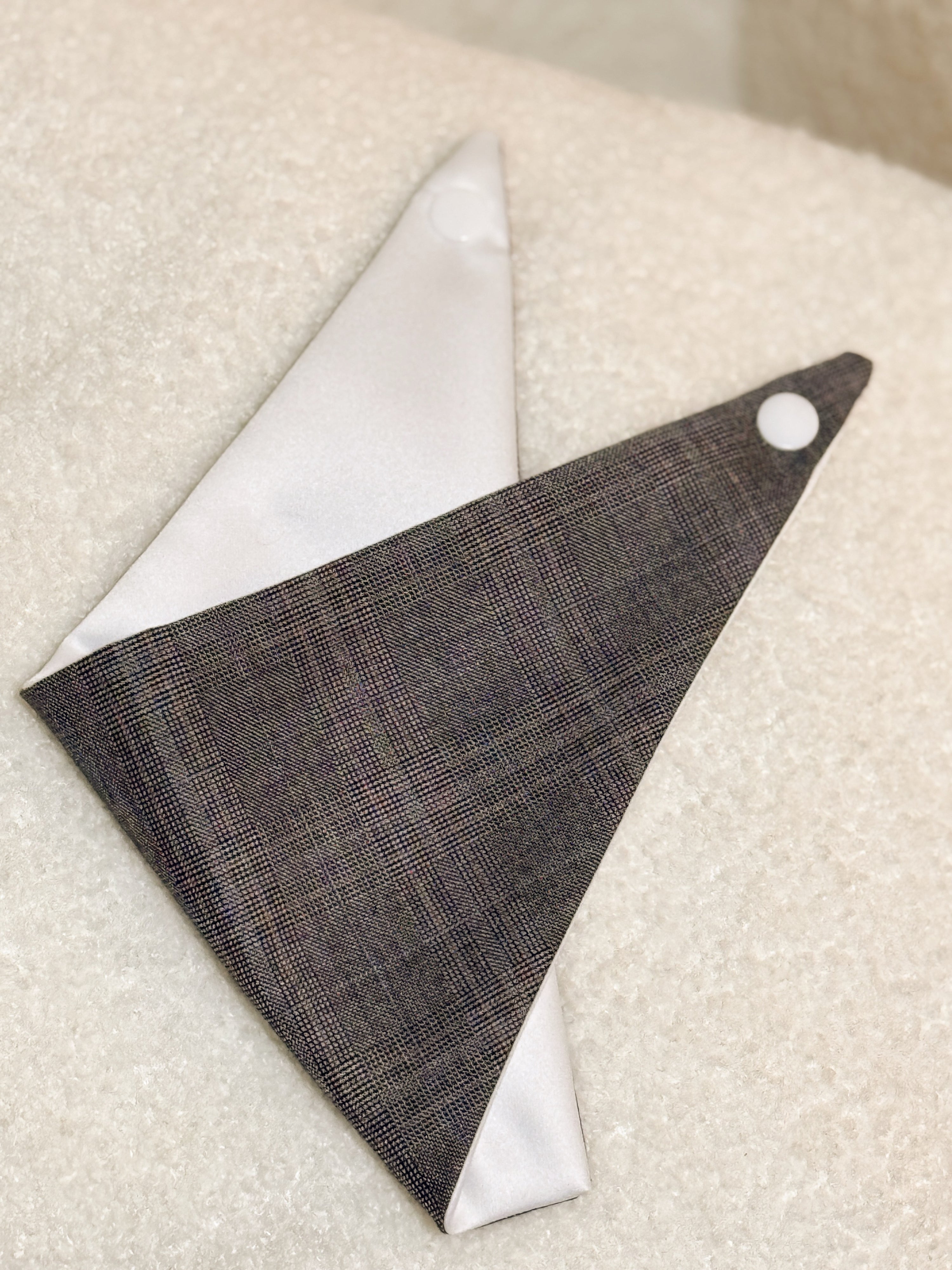 Handmade in Singapore, cats and dogs pet bandana for CNY and VDAY, by Glisten Couture.