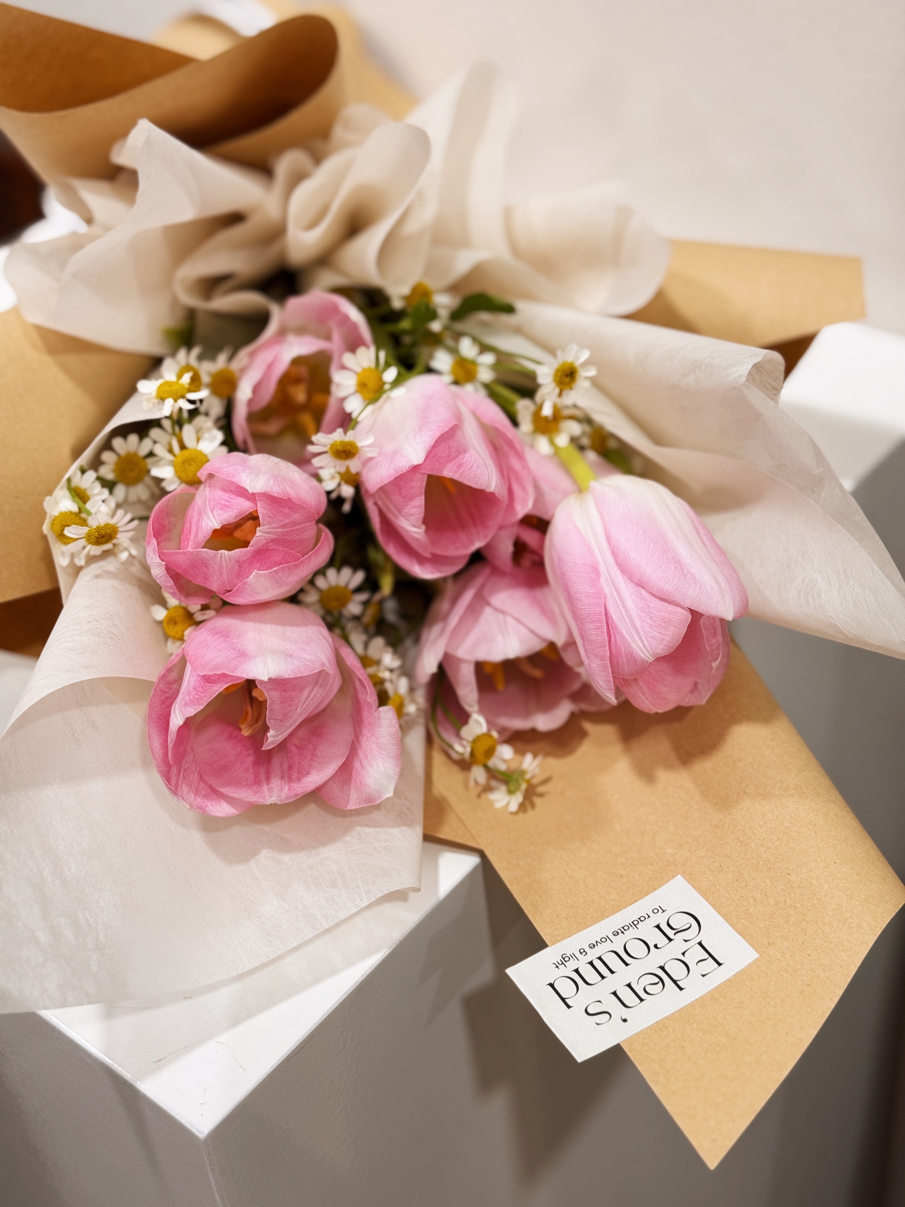 Tulips bouquet Floral arrangements Singapore Florist SG Birthday flowers
Anniversary Surprise Get well soon Cheer up I love you Romantic floral Sweet Flower delivery Free delivery Wedding gifts Custom bespoke girl woman wife girlfriend gf bff mother sister thank you gratitude grateful sweet pink bouquet flower