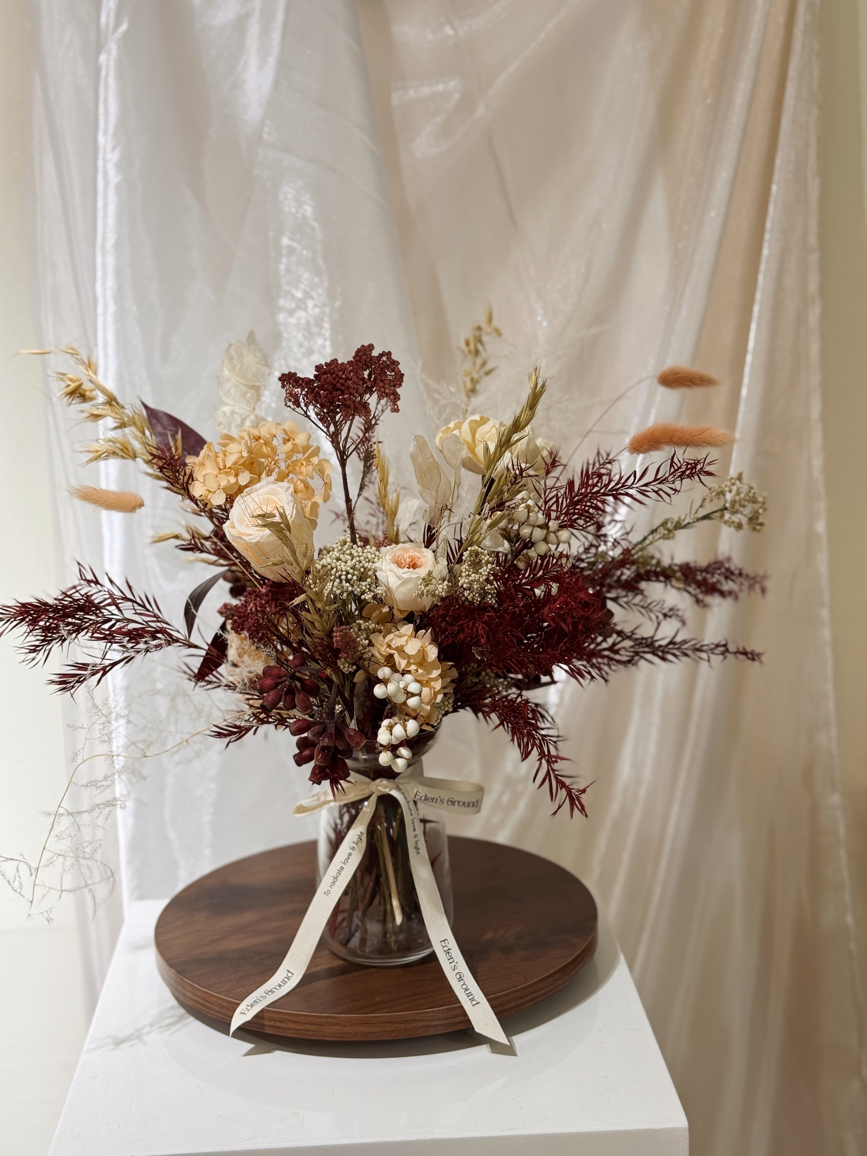 Customised, bespoke preserved and dried flower vase arrangement, rustic style, tailored to your preference, filled with your favourite flowers, crafted by Eden's Ground. 