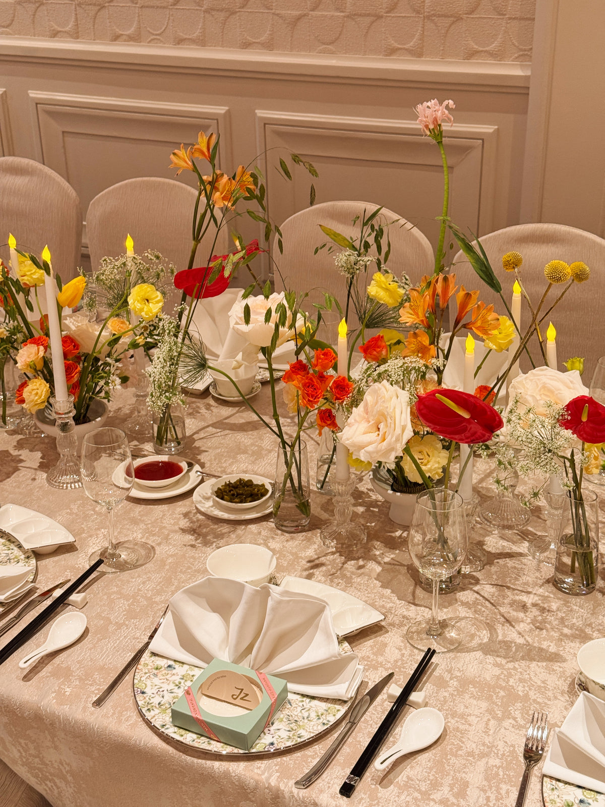 Bespoke Table Arrangements for wedding dinner and wedding luncheon, made thoughtfully to complement your wedding theme. Made by Eden's Ground, a floral design boutique in Singapore.